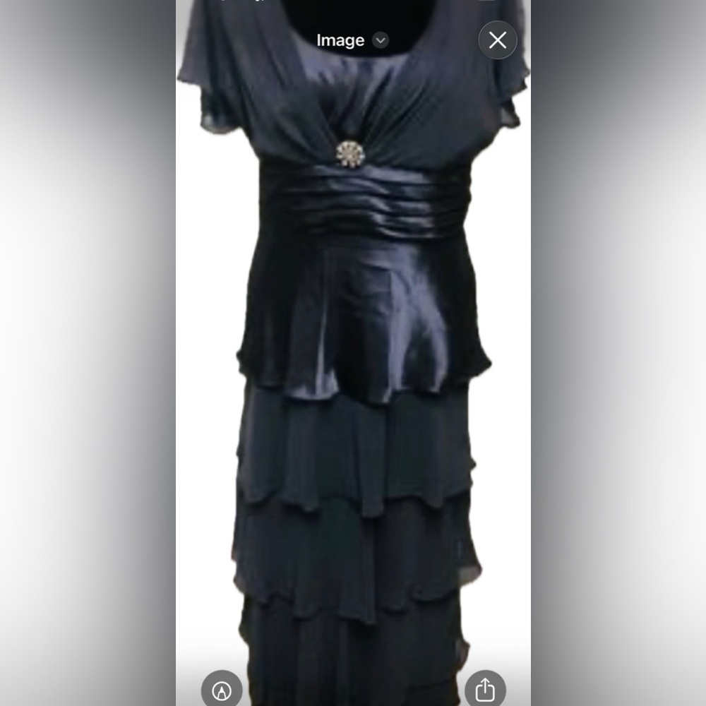 Elegant Black Evening Dress